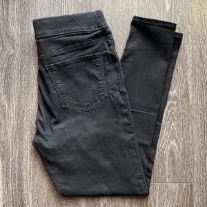 Old Navy Rockstar Mid-Rise Leggings